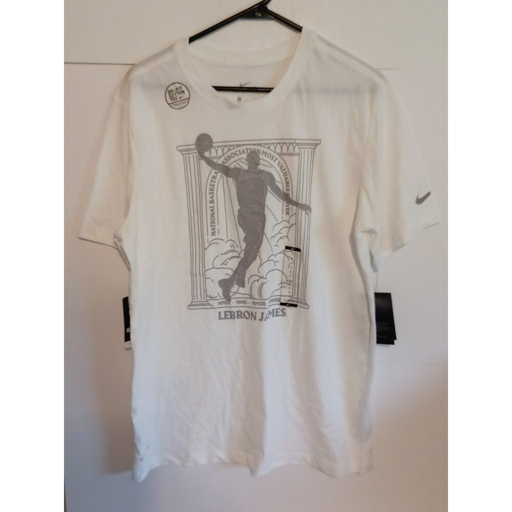 The Nike Tee Shirt Adult Lebron James NBA MVP  Mens Large Short Sleeve DRI FIT